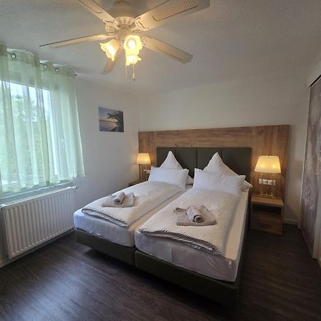 Bodensee Sunshine Zimmer & Apts. Uhldingen-Mühlhofen Zewnętrze zdjęcie