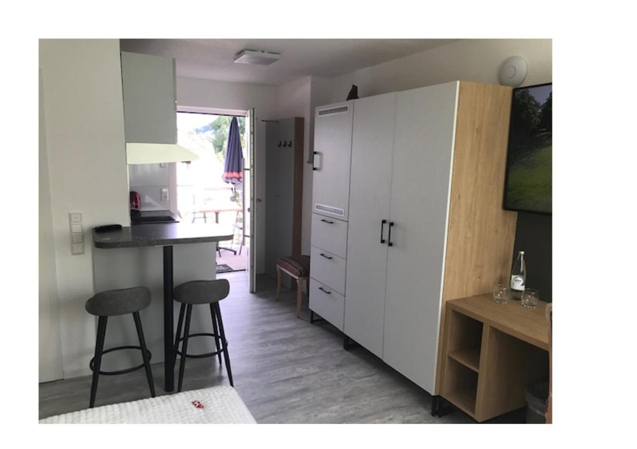 Bodensee Sunshine Zimmer & Apts. Uhldingen-Mühlhofen Zewnętrze zdjęcie