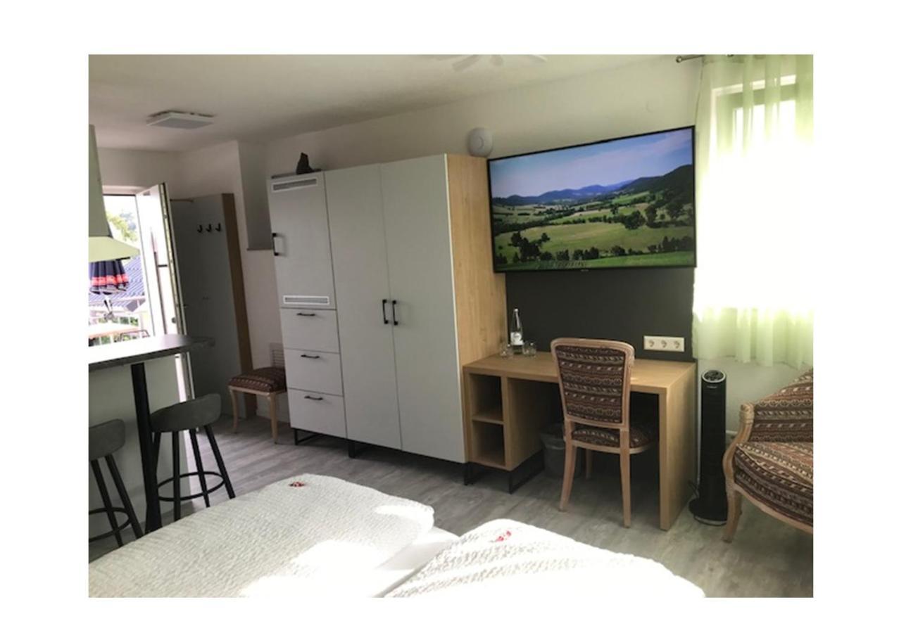 Bodensee Sunshine Zimmer & Apts. Uhldingen-Mühlhofen Zewnętrze zdjęcie