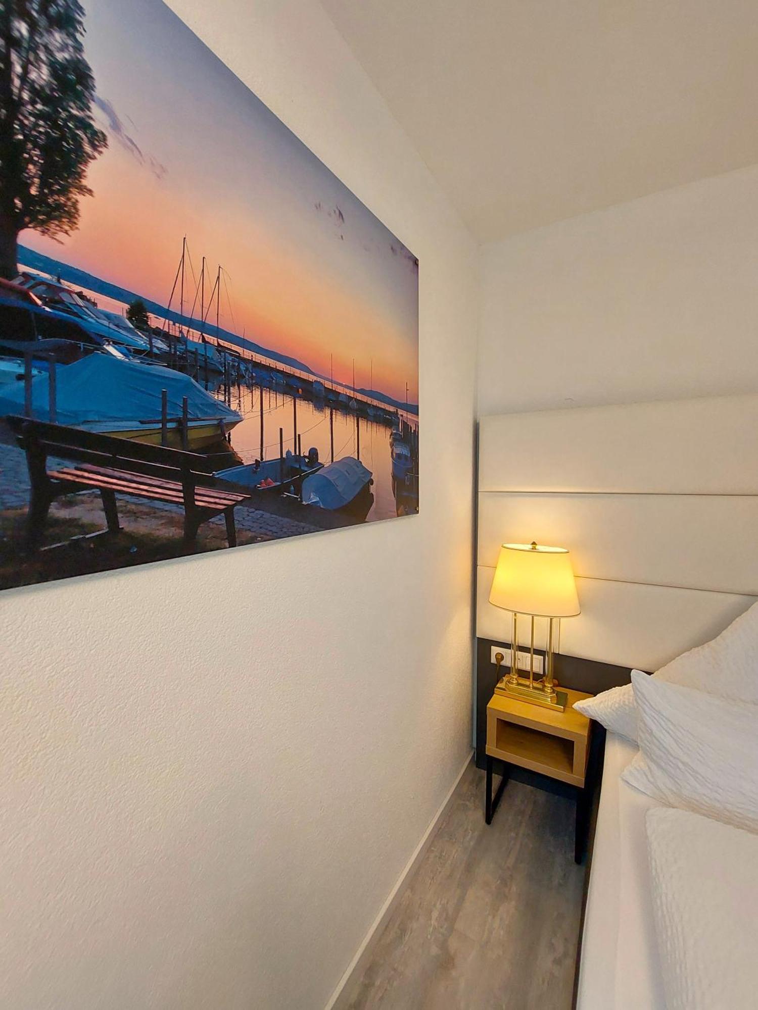 Bodensee Sunshine Zimmer & Apts. Uhldingen-Mühlhofen Zewnętrze zdjęcie