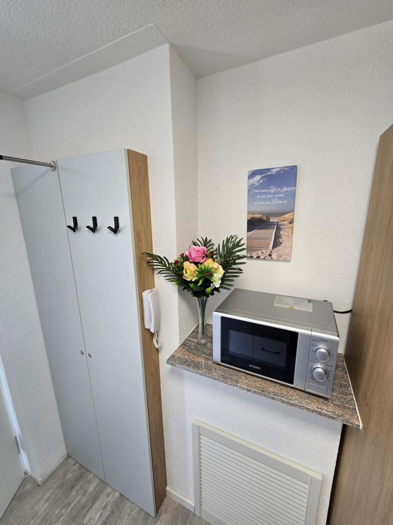 Bodensee Sunshine Zimmer & Apts. Uhldingen-Mühlhofen Zewnętrze zdjęcie